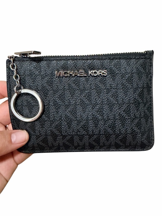 Michael Kors Handbags - Michael Kors Black Signature Logo Zip Card Case with Key Ring